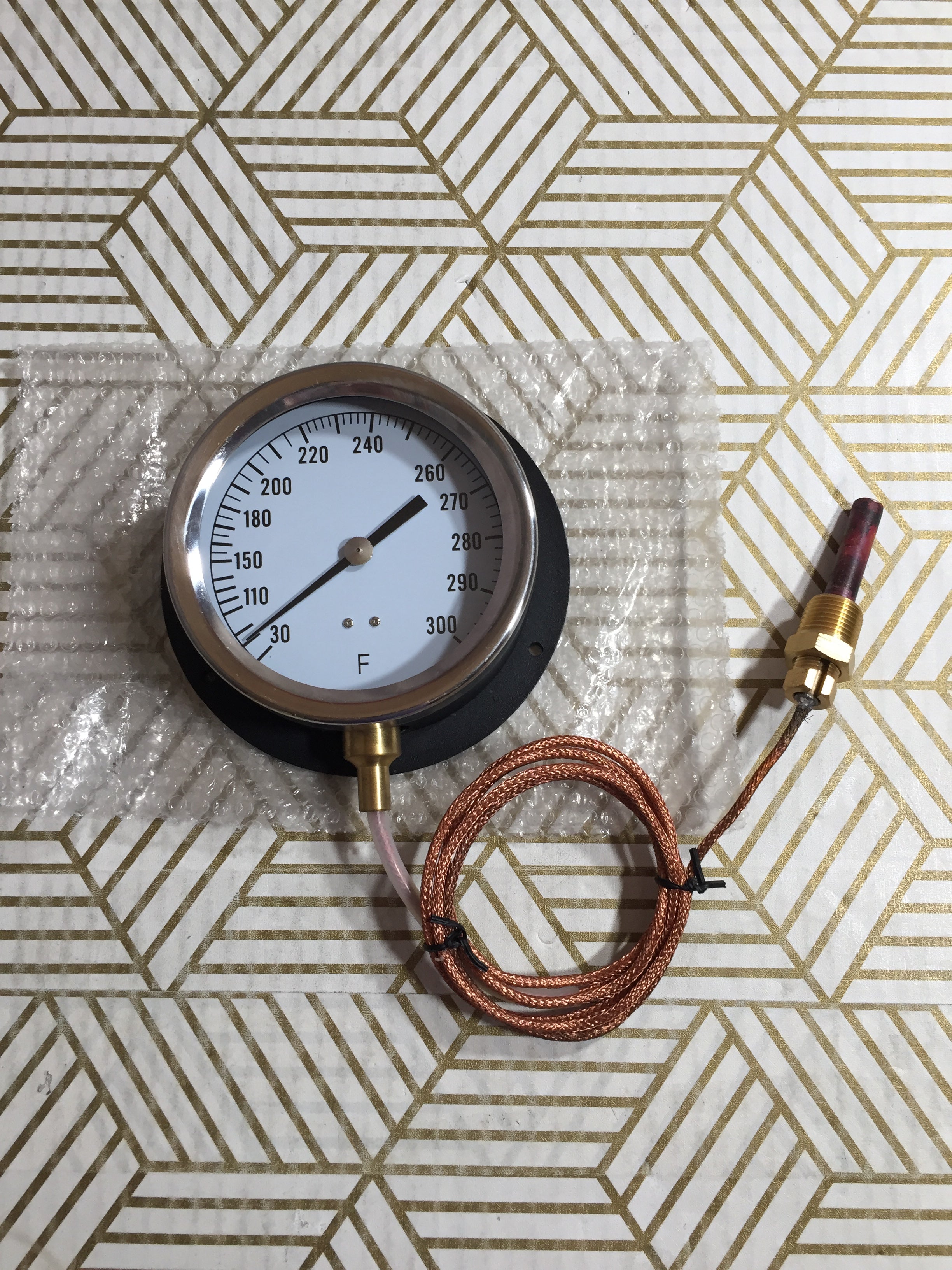 Analog Panel Mount Thermometer: 30° to 300°F w/ 5ft Cable (8132102848750)